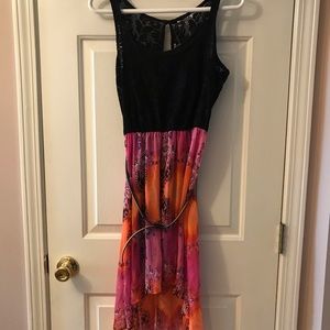 High-low dress with belt